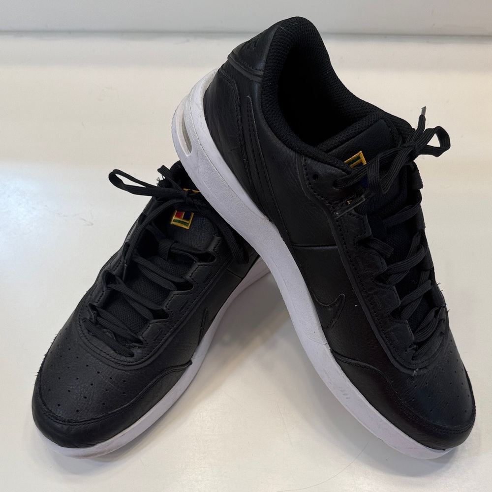 NikeCourt Air Max Vapor Wing Premium Black White CT3890-002- size 9.5